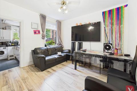 undefined, Kingsway, Luton LU4