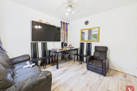 undefined, Kingsway, Luton LU4