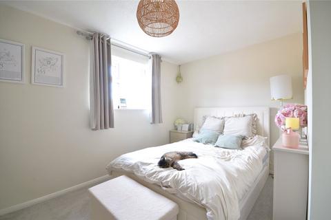 41 Elm Drive, East Grinstead, RH19 3UH