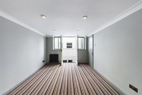 1 bedroom flat to rent, Lower Rock Gardens, Brighton, East Sussex, BN2