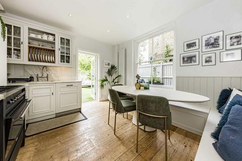 15 Cornwall Road, Twickenham, TW1 3LS