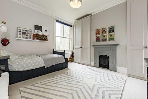 15 Cornwall Road, Twickenham, TW1 3LS