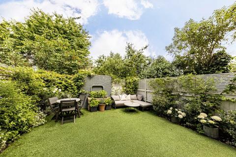 15 Cornwall Road, Twickenham, TW1 3LS