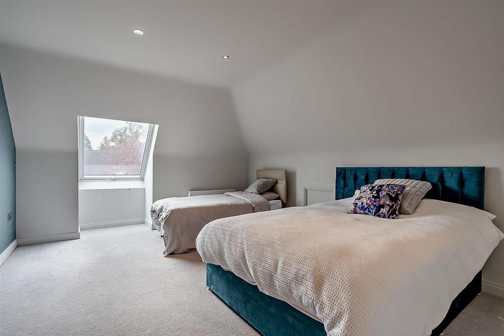 8643843-interior42-800.jpg