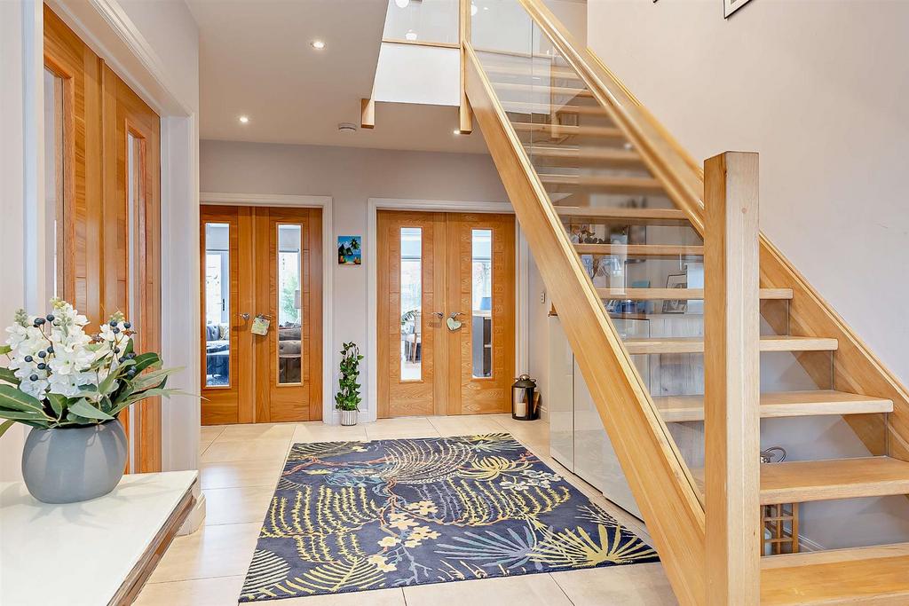 8643843-interior02-800.jpg