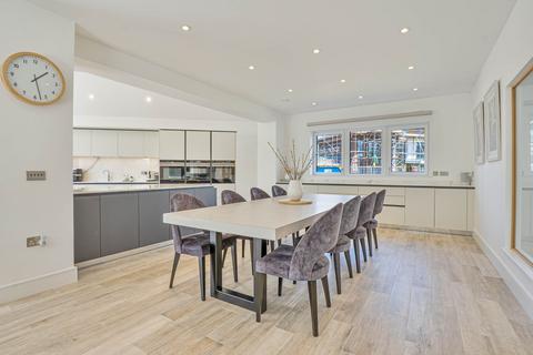4 bedroom detached house for sale, Ferranti Place, Milton Keynes MK10