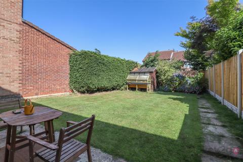 48 Halfway Drive, Halfway, Sheffield, S20 4TH