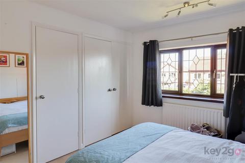 48 Halfway Drive, Halfway, Sheffield, S20 4TH