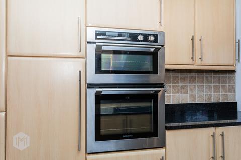 20 Heaplands, Greenmount, Bury, BL8 4BA