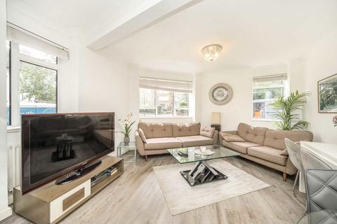 2 bedroom flat for sale, Charlbert Street, London NW8