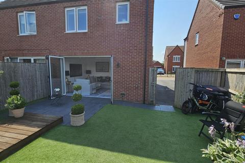 3 bedroom semi-detached house for sale, Thornfield Way, Aslockton
