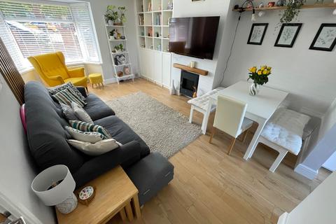 3 bedroom end of terrace house for sale, Exton Avenue, Luton, Bedfordshire, LU2 0LJ