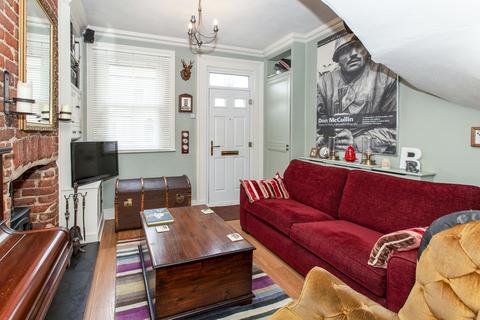 2 bedroom terraced house to rent, Duke Street, Windsor, SL4