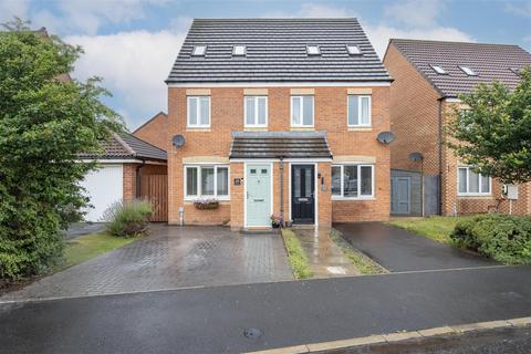 39 Rothbury Drive, Ashington, NE63 8TJ