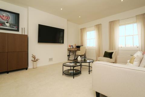 1 bedroom apartment for sale, Flat 5 21 Lansdown Crescent Cheltenham GL50 2LF