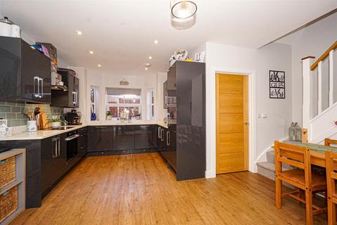 3 bedroom semi-detached house for sale, Burry Road, St. Leonards-on-sea