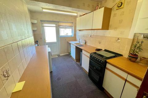 3 bedroom semi-detached house for sale, Belton Avenue, Wednesfield, Wolverhampton, WV11