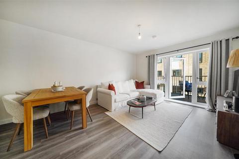 1 bedroom flat for sale, Plum Mews, SW17