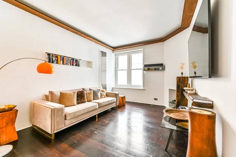 2 bedroom flat for sale, Prince of Wales Mansions, Battersea Park, London, SW11