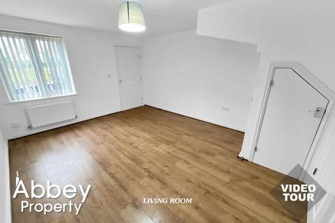 3 bedroom detached house to rent, Guardian Way, Luton, LU1