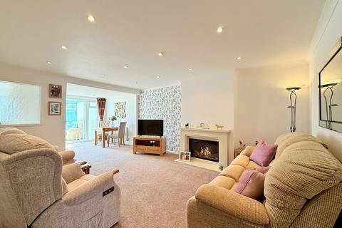 3 bedroom semi-detached bungalow for sale, Kenway, Hollywood