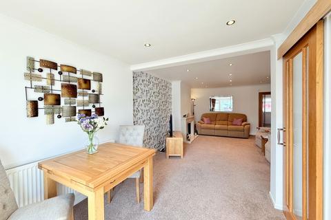 3 bedroom semi-detached bungalow for sale, Kenway, Hollywood