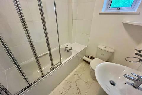 1 bedroom flat to rent, Portland Avenue, Sittingbourne ME10