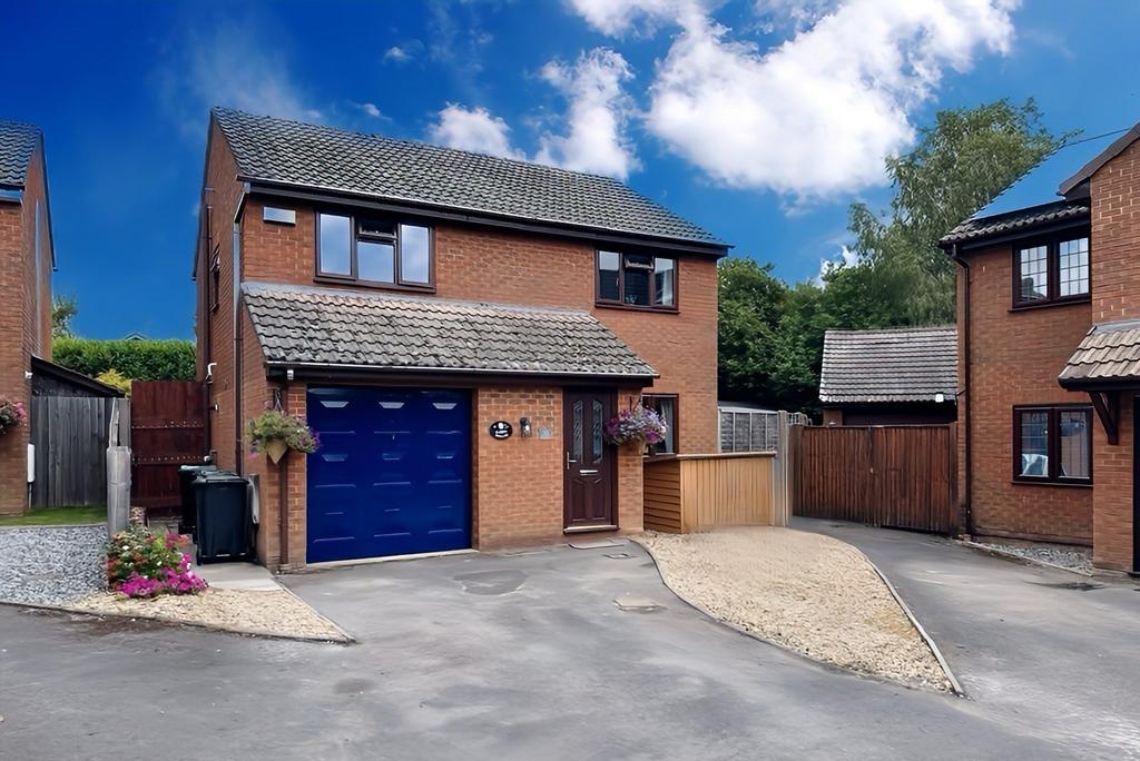 4 bed detached family home