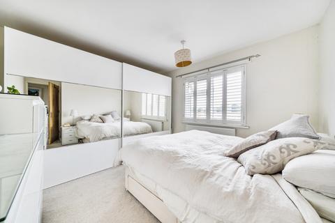 14 Addison Crescent, Swindon, SN2 7JX