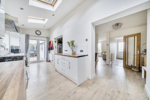 14 Addison Crescent, Swindon, SN2 7JX