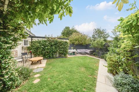 14 Addison Crescent, Swindon, SN2 7JX