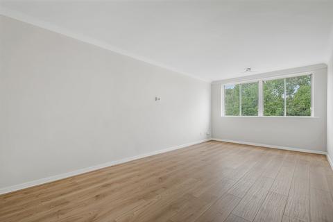 1 bedroom flat for sale, 9 Shortlands Grove, Bromley, BR2