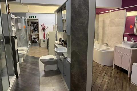 Warehouse to rent, Shoe Ln Bridport DT6 3EX