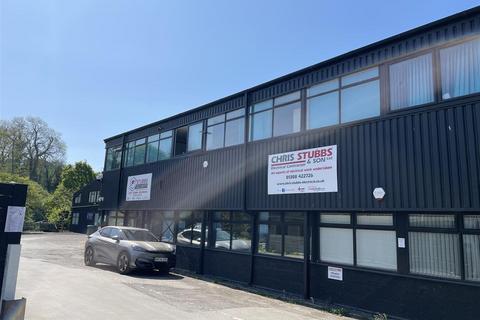 Warehouse to rent, Shoe Ln Bridport DT6 3EX