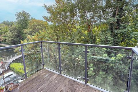 2 bedroom apartment to rent, The Embankment, Nash Mills Wharf, HP3