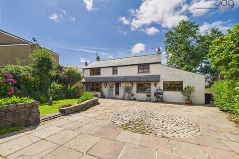 3 bedroom cottage for sale, Chapel Lane | Spacious village home with character features!