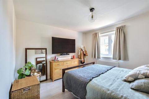 4 bedroom detached house for sale, Hopwood Road, Gedling, Nottingham