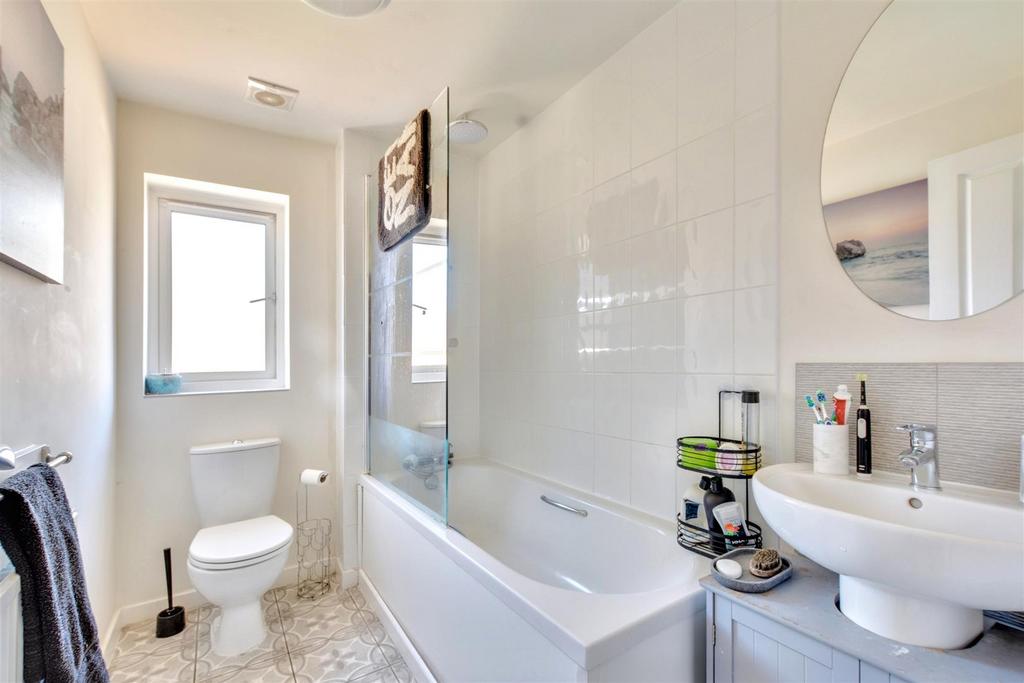 Bathroom.jpeg