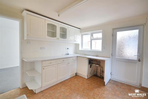 undefined, Maesglas, Cardigan