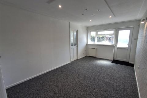 2 bedroom flat for sale, Lower Lickhill Road, Stourport-on-Severn, Worcestershire, DY13