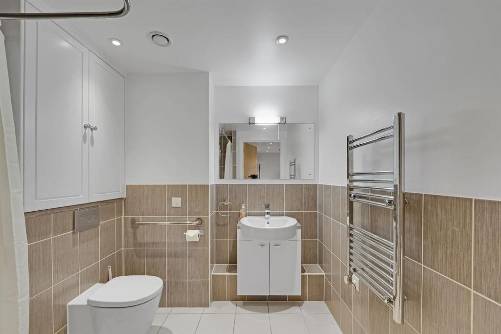 09-b24983654-AP-MCS-36 Liberty House-28-medium.jpg