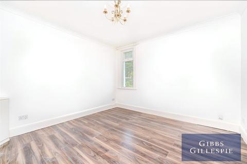 undefined, The Lynch, Uxbridge, UB8