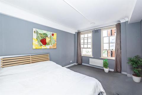 1 bedroom flat for sale, PARK WEST, EDGWARE ROAD, London, W2