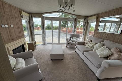 undefined, Church Laneham  Retford