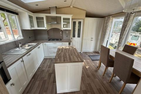 undefined, Church Laneham  Retford