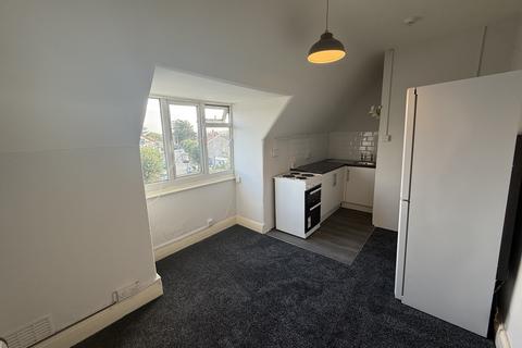 1 bedroom apartment to rent, Sunnyside Road, Weston-Super-Mare BS23