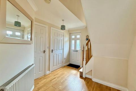 18 Mitchell Close, Plymstock, Plymouth, PL9 9GF