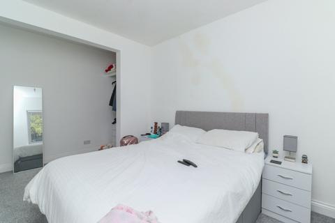 1 bedroom flat for sale, Essex Road, Westgate-on-Sea, Kent, CT8