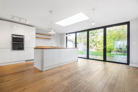 88 Chiltern Road, Caversham, Reading, RG4 5JB