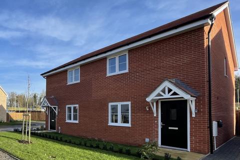 3 bedroom semi-detached house for sale, Cottonwood Road, Suffolk IP28